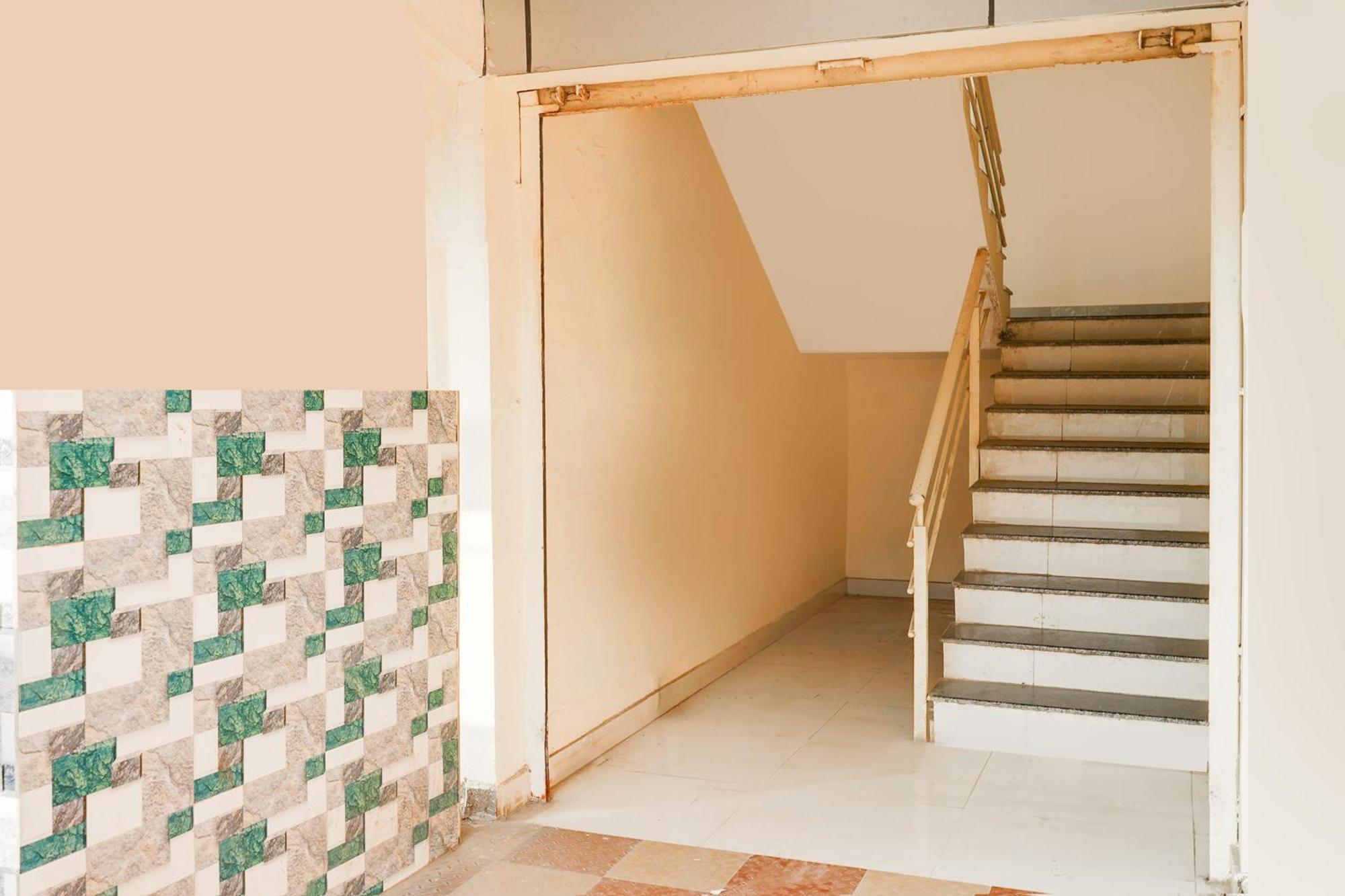 Super Townhouse Marathahalli Near Klm Fashion Mall Bangalore Eksteriør bilde